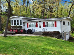 W5421 Lost Nation Rd, Elkhorn, WI 53121