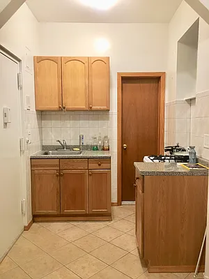 Rented by Highline Residential | media 5