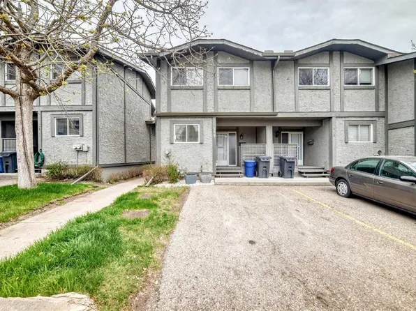 7172 W Coach Hill Rd SW #144, Calgary, AB T3H 1C8