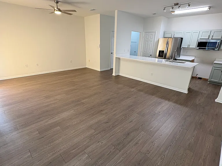 1014 Airport Rd #138 — Photo 6