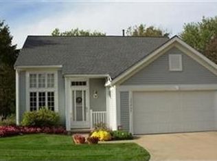 19265 Hidden Woods Ln, Strongsville, OH 44136