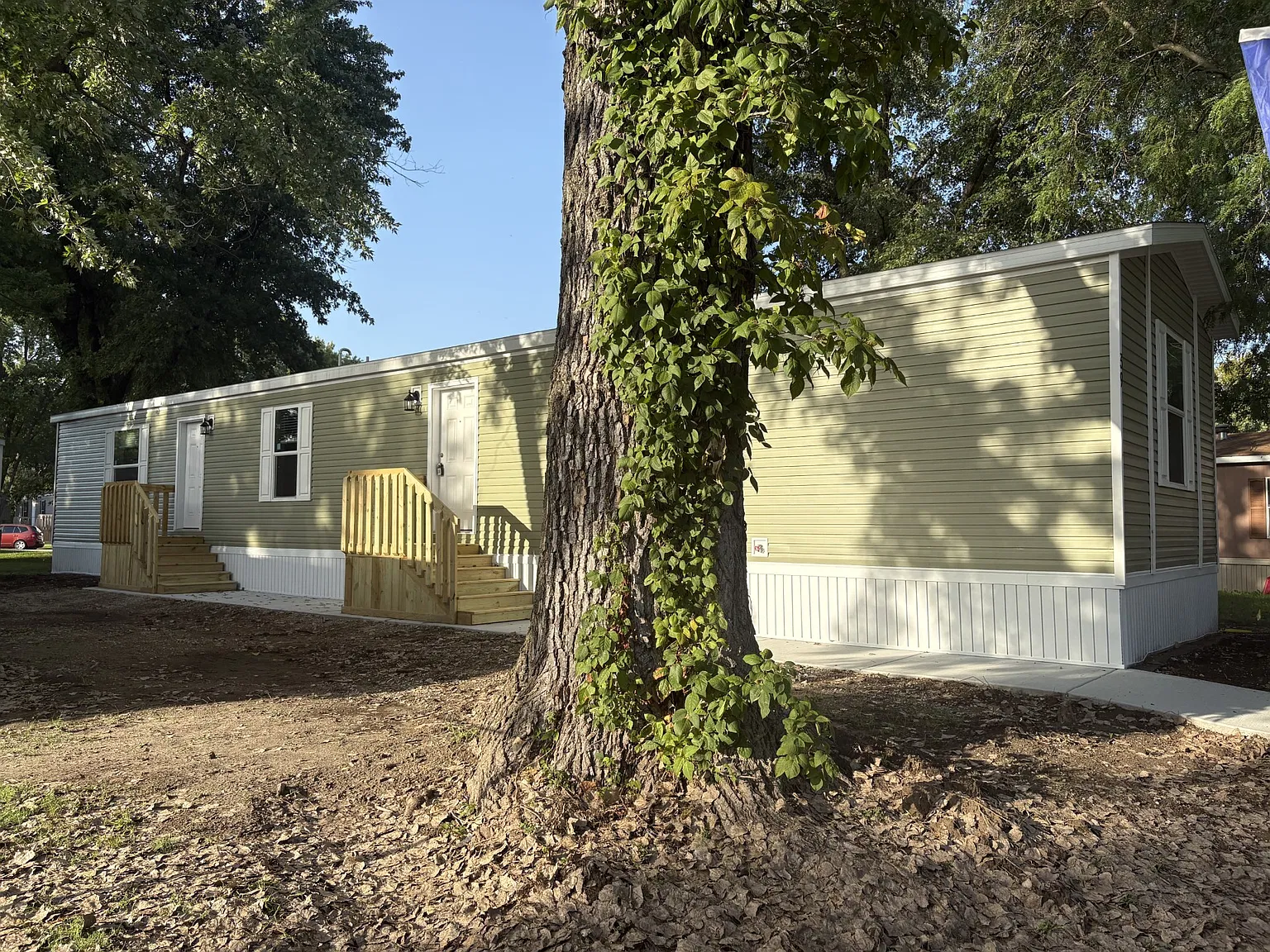 Edwardsville Village — Photo 1