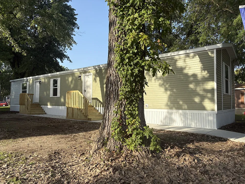 39 Mellott St