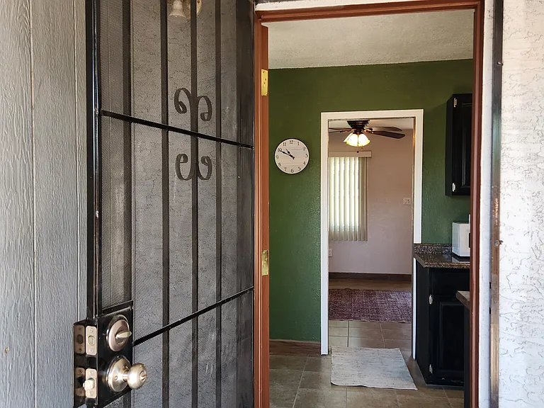 731 W Pepper Pl #2 — Photo 27