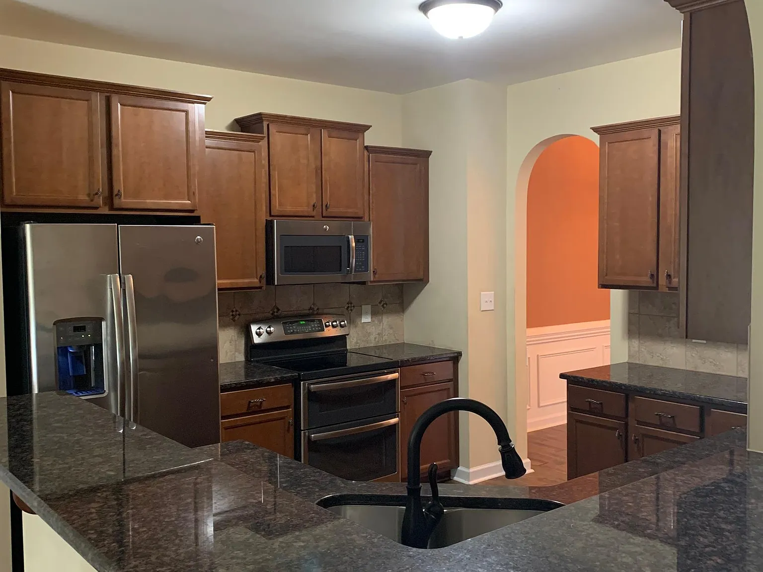 2805 Sand Trap Lane — Photo 3