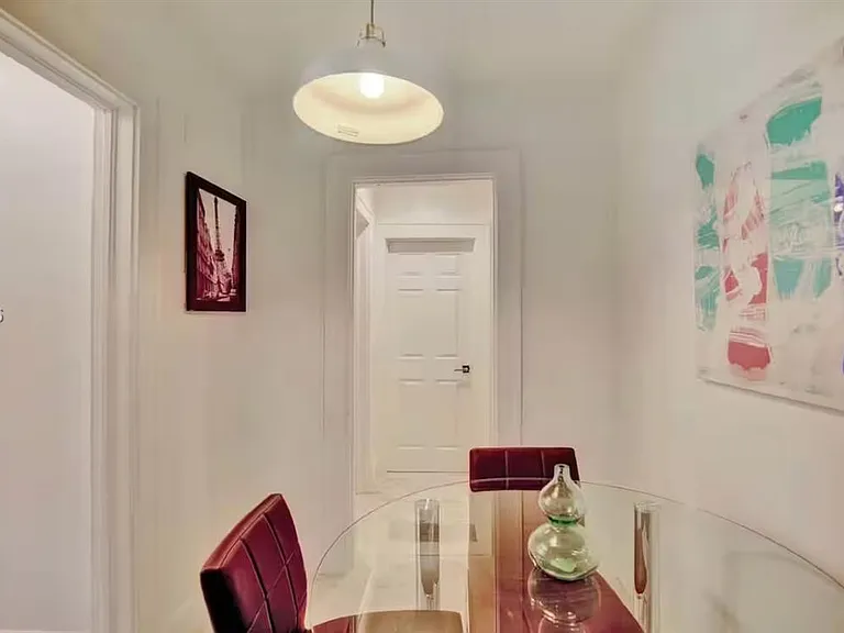 174 NE 47th St #102 — Photo 13
