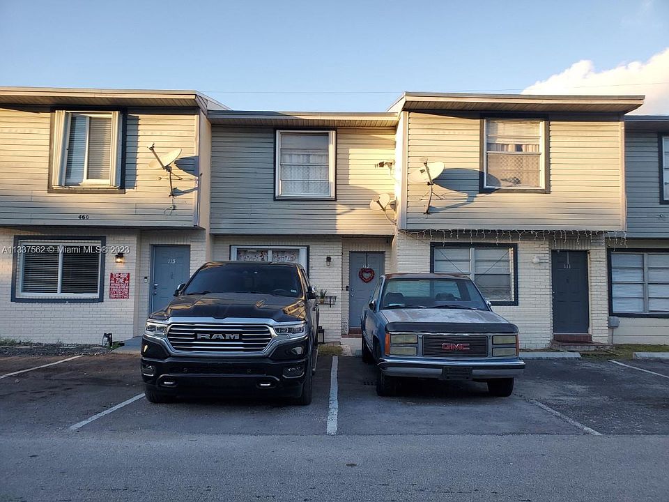 1st image of 460 NE 18th Ave APT 112