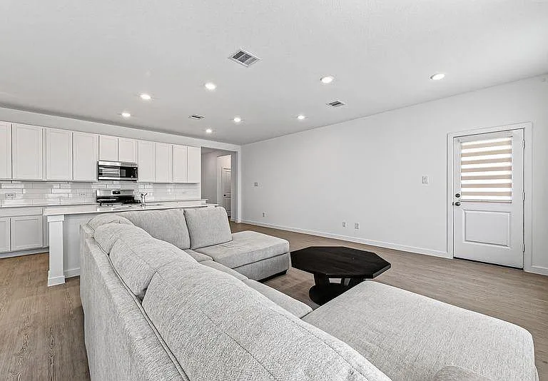 16307 Chestnut Haven Ln — Photo 23