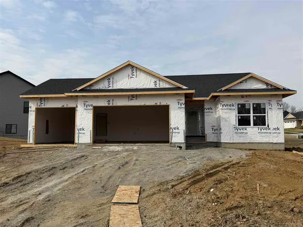 1415 Legend Dr, Tiffin, IA 52340