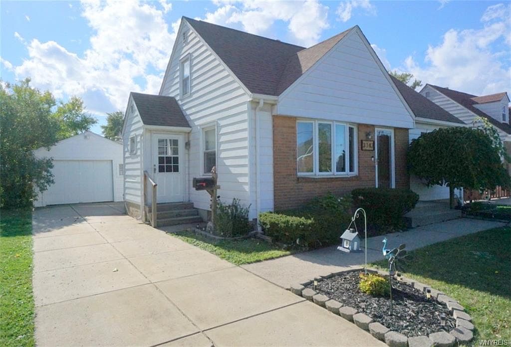 3142 Eggert Rd, Tonawanda, NY 14150 Zillow
