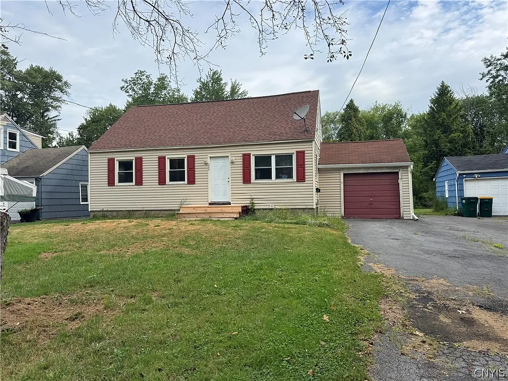 2 bed, 1.0 bath, 650 sqft, $1,500 — Photo 1
