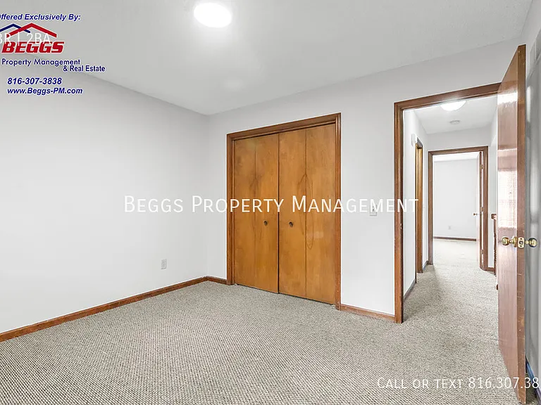 1410 Laurel St — Photo 9