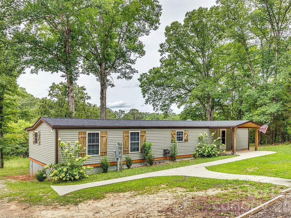 7274 Charlotte Hwy