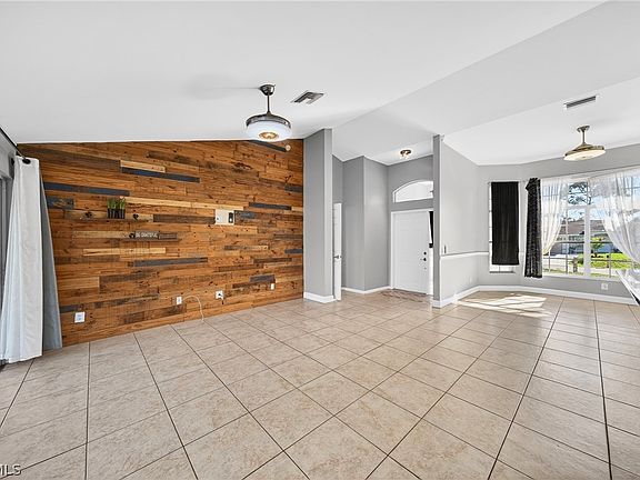 5th image of 18270 Hepatica Rd