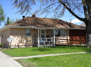 820 8th Ave N, Wahpeton, ND 58075