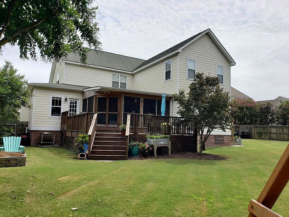 2nd image of 7913 Bonaventure Dr