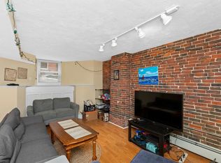 12 Auburn St #1, Boston, MA 02129