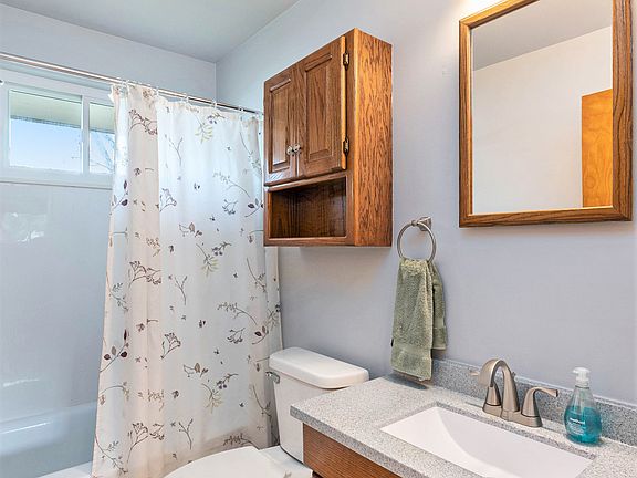 4th image of 8957 Shannon Dr