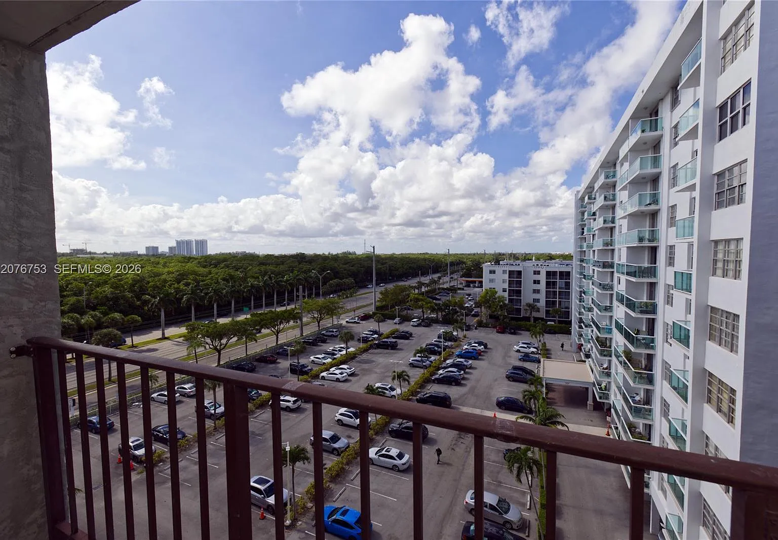 Island Shores Condo — Photo 2