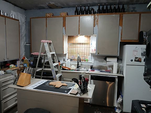 2nd image of 103 S Williams St