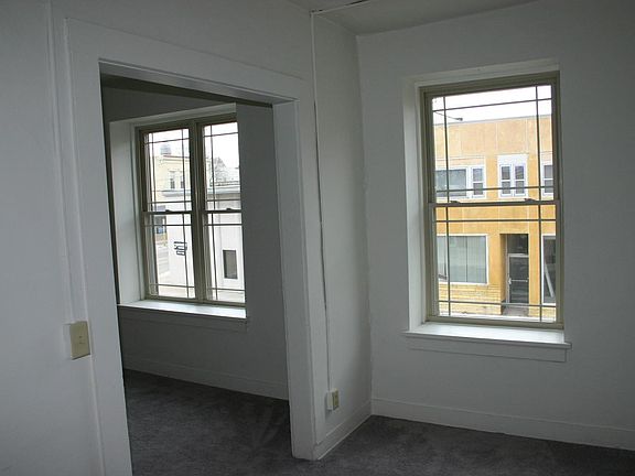 Inside spare room looking towards 3rd Street.