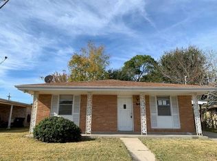 4942 Cardenas Dr, New Orleans, LA 70127