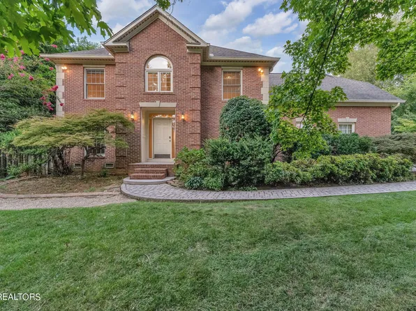 1116 SW Bluff View Rd, Knoxville, TN 37919