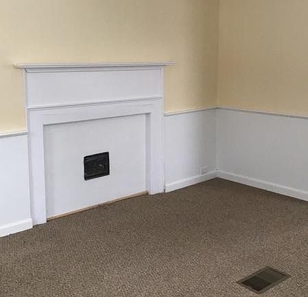 2nd image of 17 Pine St #1