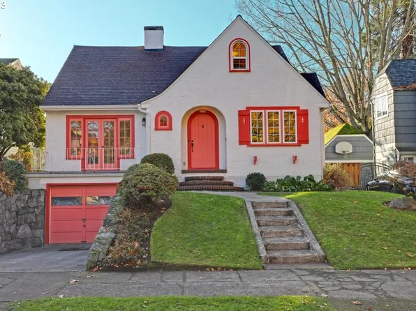 3334 NE Oregon St, Portland, OR 97232