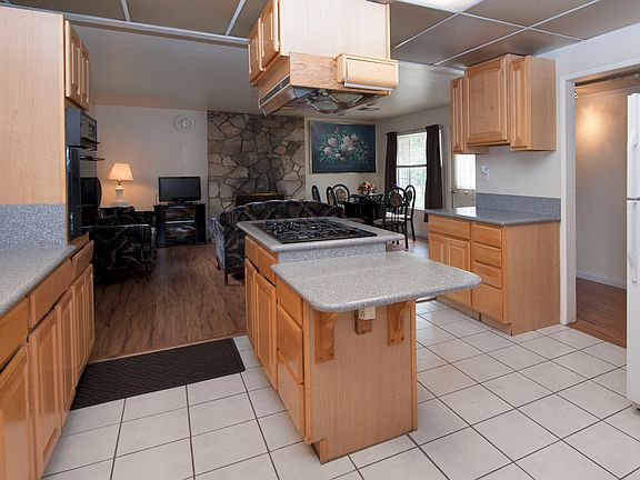 4th image of 1631 W Randall Way
