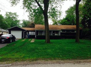826 E Young Ave, Hoopeston, IL 60942