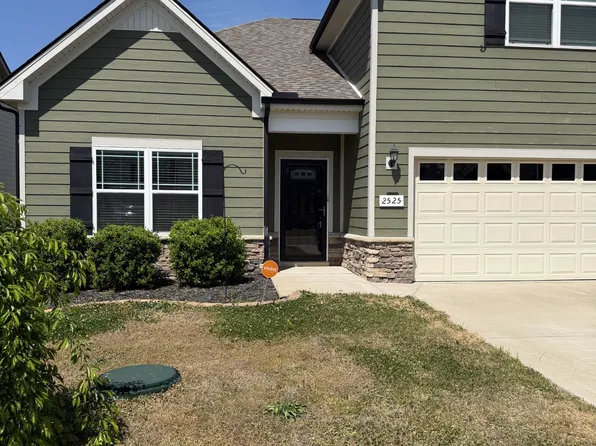 2525 Hollis Dr, Murfreesboro, TN 37127