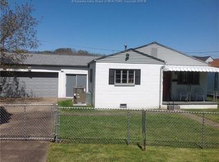 1928 Adams Ave, Saint Albans, WV 25177