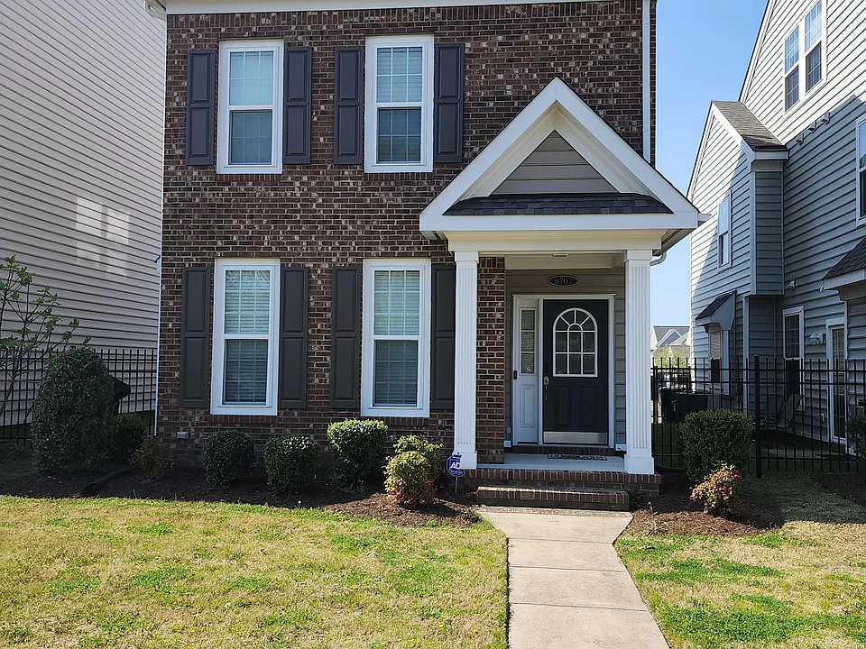 6707 Hampton Roads Pkwy