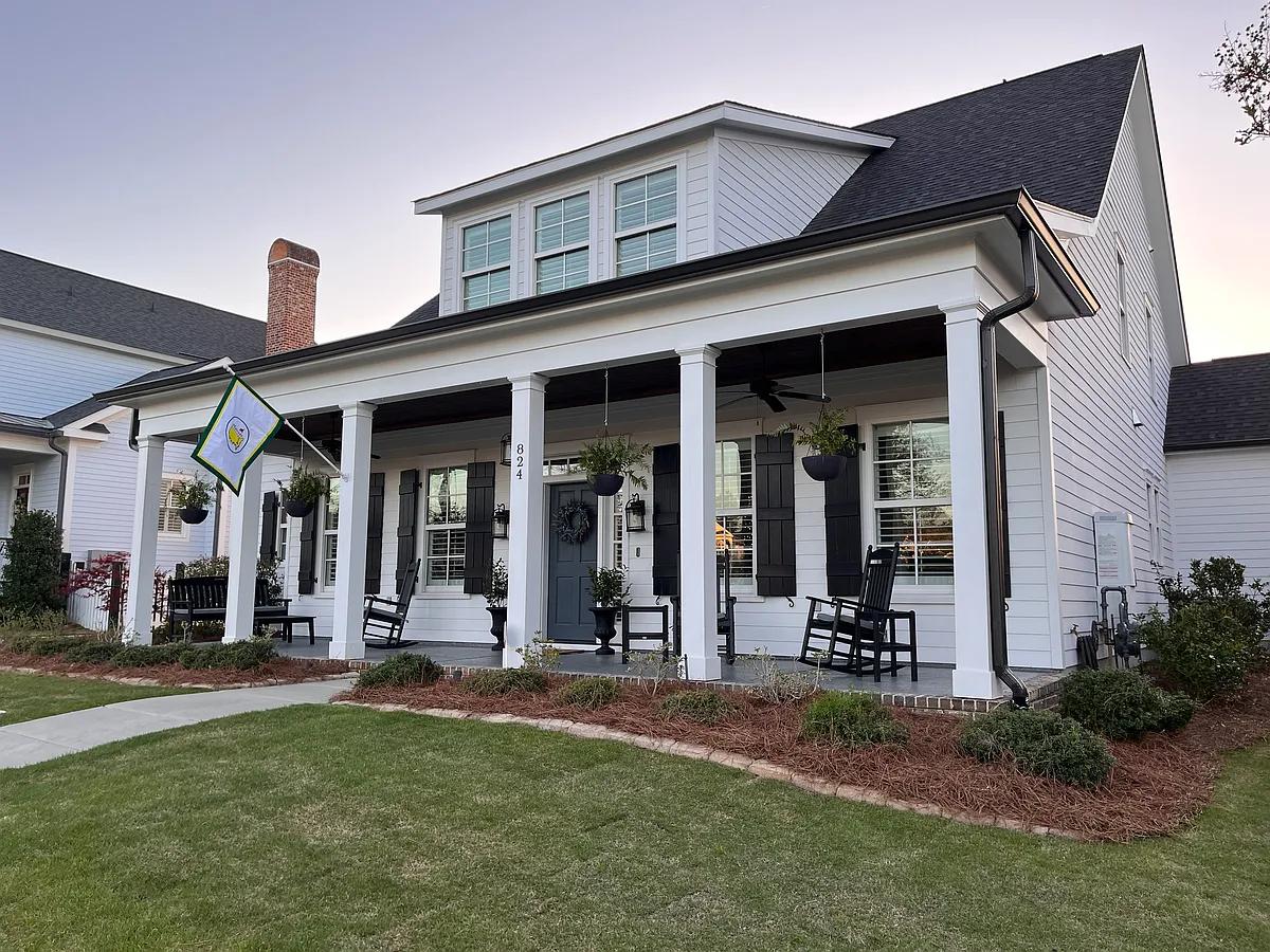 Building Photo - 824 Kestrel Dr