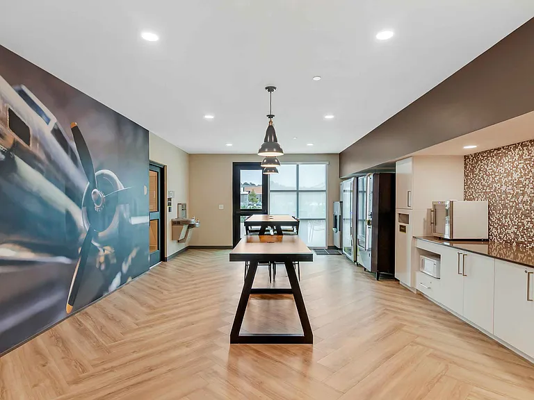 15678 Max Leggett Pkwy — Photo 6
