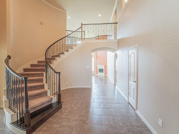 4th image of 7218 Kerrigan Ct