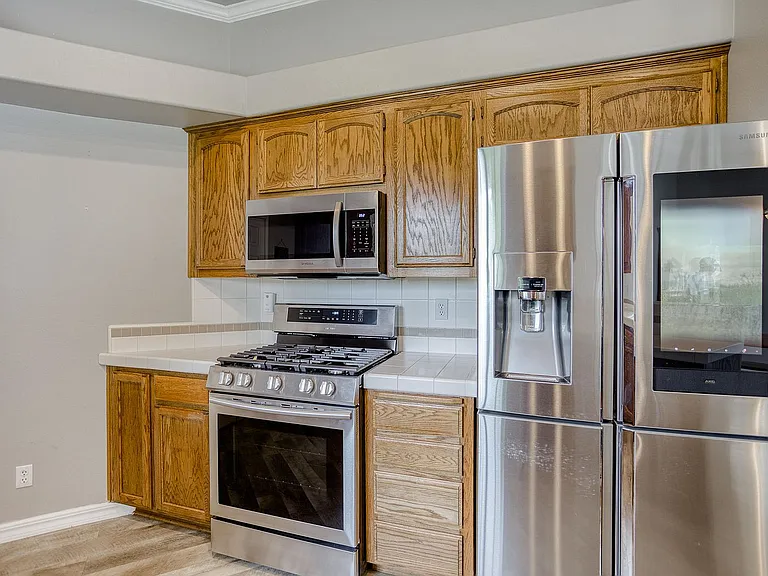 5857 Diamond Ridge Dr — Photo 6
