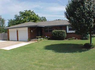 1920 Vickie Dr, Del City, OK 73115