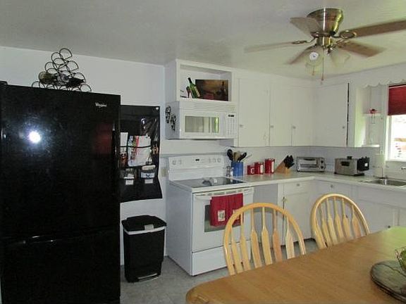 5th image of 112 Hazel Dr