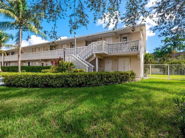 801 Pine Drive #20, Pompano Beach, FL 33060