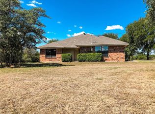 708 Newell Dr, Hudson Oaks, TX 76087