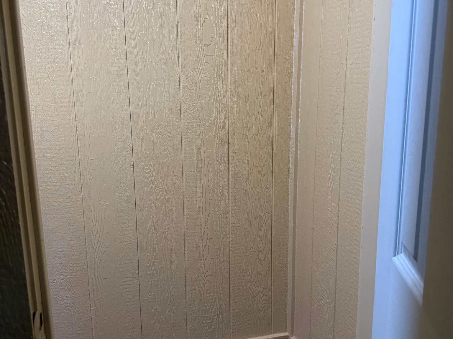 1 bed, $650 — Photo 1