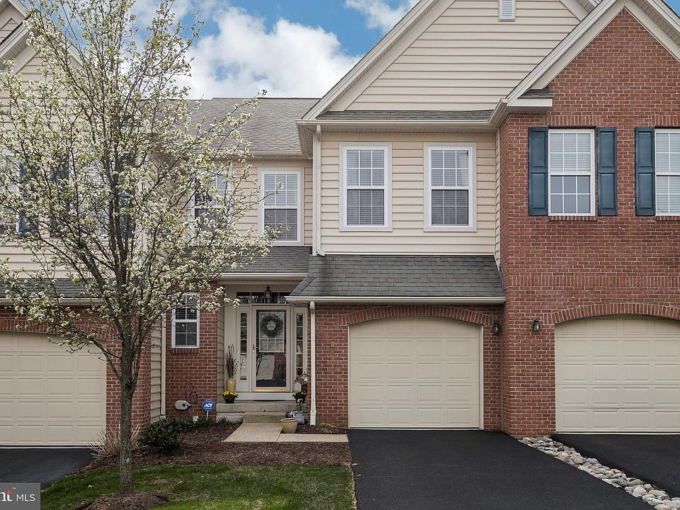 1st image of 106 Ladbroke Ln