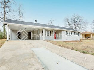 6647 Forestdale Ln, Douglasville, GA 30135