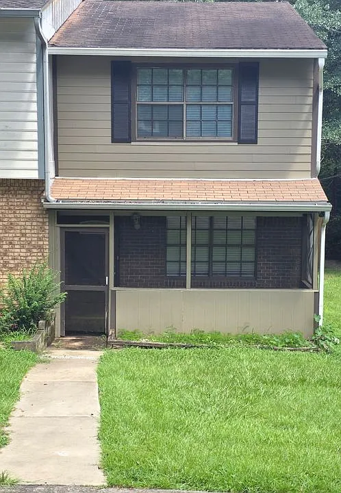 1017 Crossing Brook Way