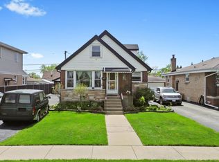 6125 W 82nd Pl, Burbank, IL 60459