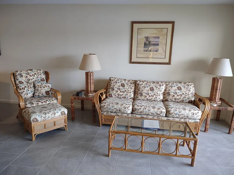 5527 NE Gulfstream Way — Photo 12