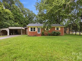 325 Grover Moore Pl, Indian Trail, NC 28079