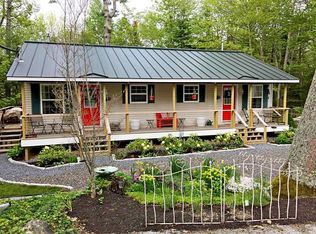17 Barter Rd, Boothbay Harbor, ME 04538
